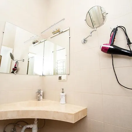 Hotel apartamentowy Art Suites Near Deribasovskaya