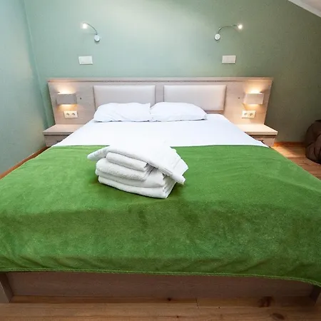 Hotel apartamentowy Art Suites Near Deribasovskaya
