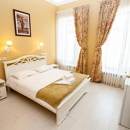 Art Suites Near Deribasovskaya * Одеса