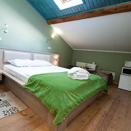 Lägenhetshotell Art Suites Near Deribasovskaya Odessa